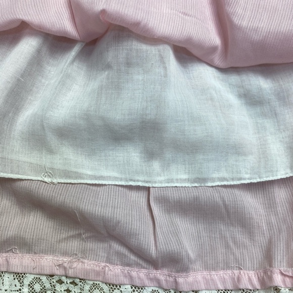 Vintage 70s/80s Girls Light Pink Lace Trim Dress with matching bonnet - Picture 8 of 9